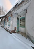 Здание площадью 337,8 кв.м, земельный участок, площадью 2025 кв.м: Республика Коми, г. Сосногорск, пгт. Войвож, ул. Больничная, д. 4а, строен. 3